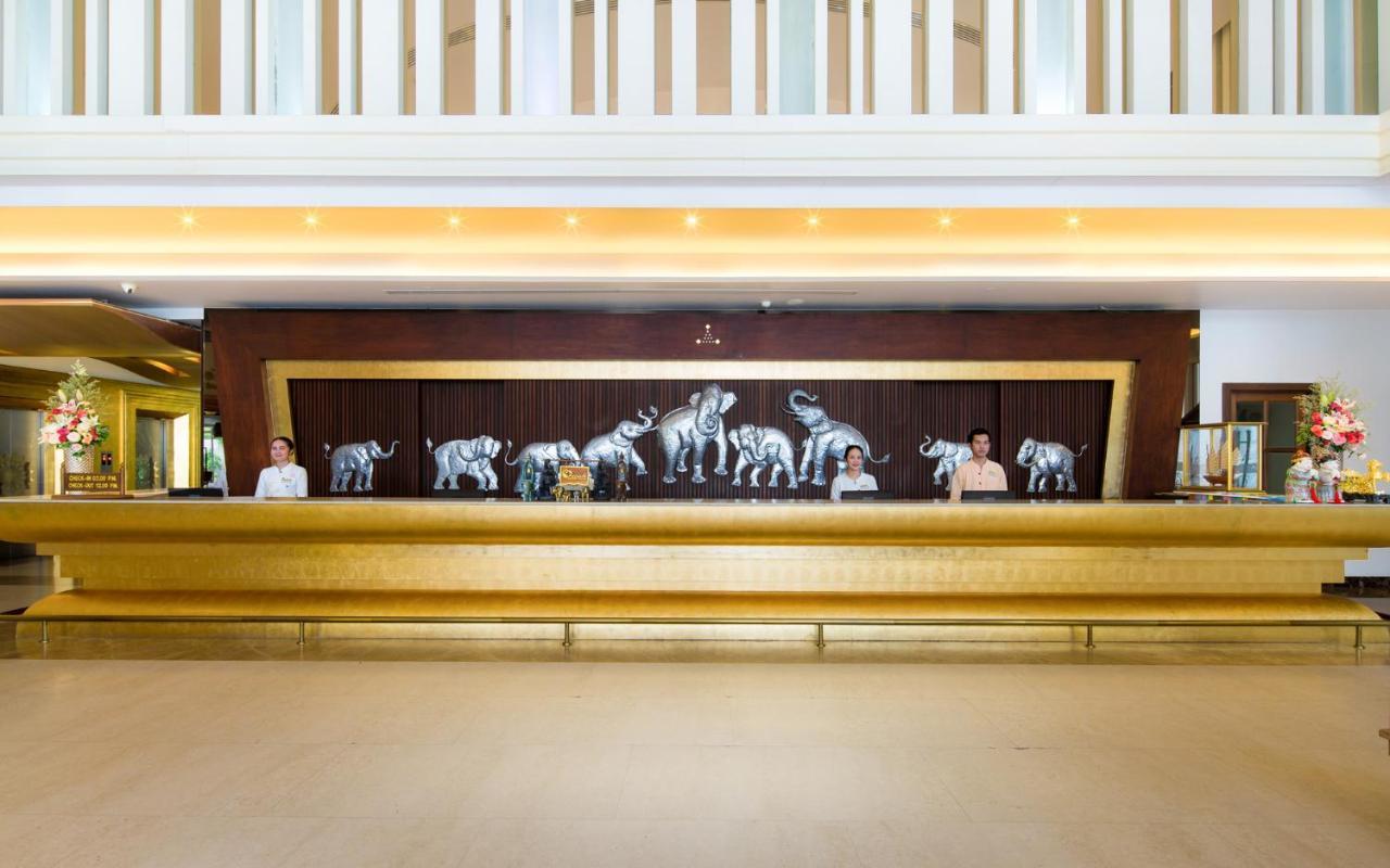 Aiyara Grand Hotel Патая Екстериор снимка