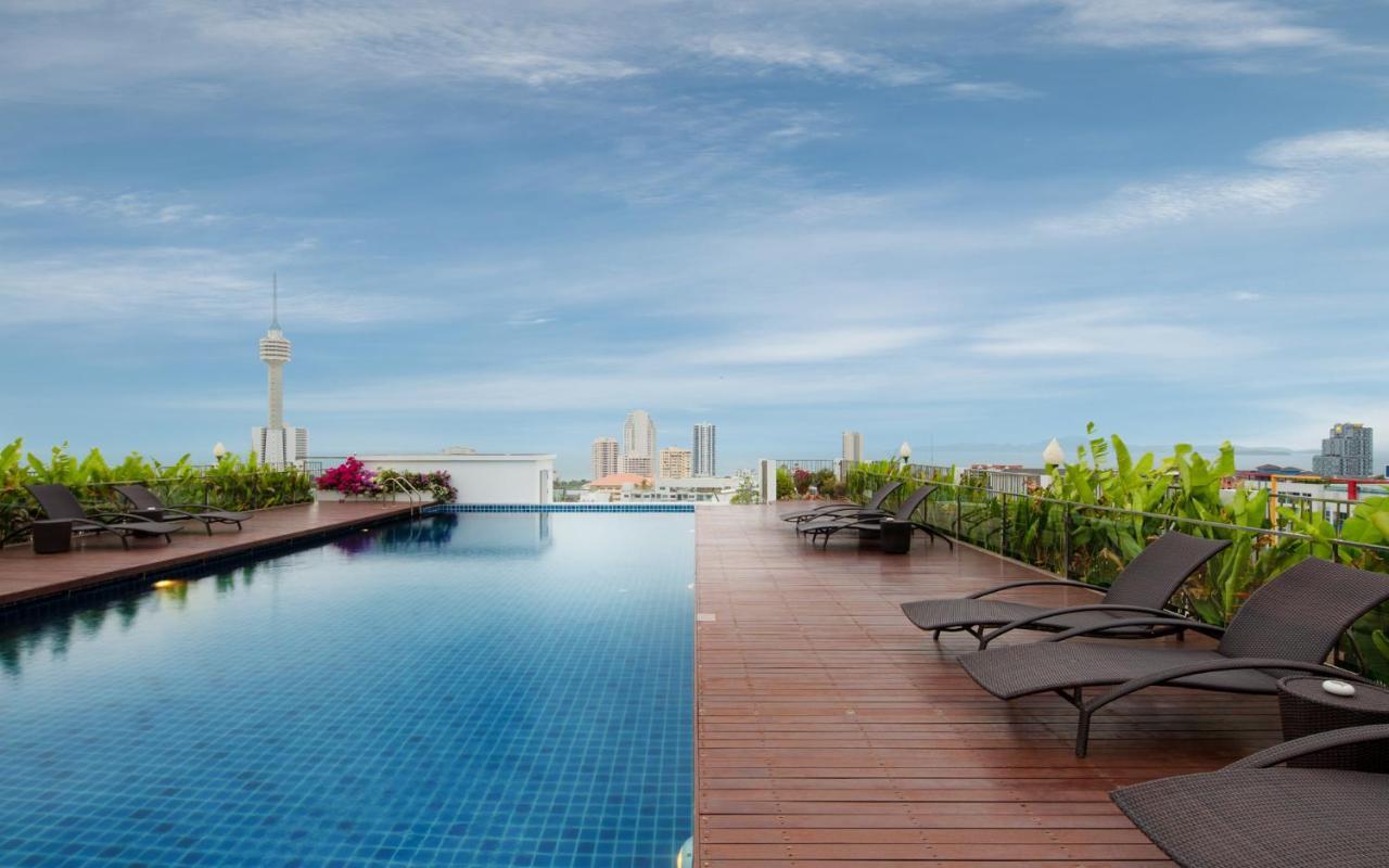 Aiyara Grand Hotel Патая Екстериор снимка